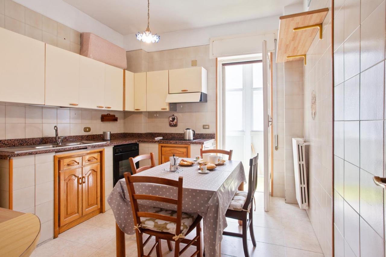 Pane & Pomodoro Beach Roomy Flat Bari Exterior photo